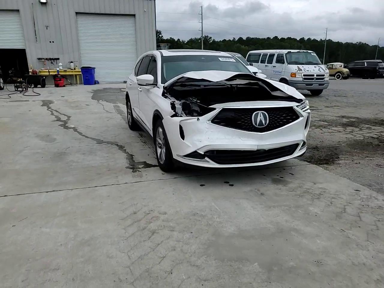 Фото: 5J8YD9H31RL003013