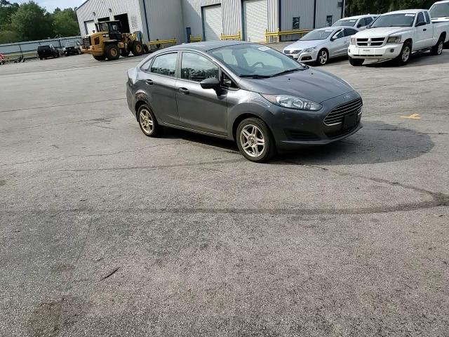 2019 Ford Fiesta Se VIN: 3FADP4BJ3KM126966 Lot: 82028485