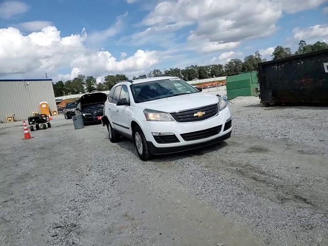 2017 Chevrolet Traverse Ls VIN: 1GNKRFKD6HJ297256 Lot: 84354515