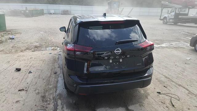 2025 Nissan Rogue S VIN: 5N1BT3AB8SC785897 Lot: 70704075