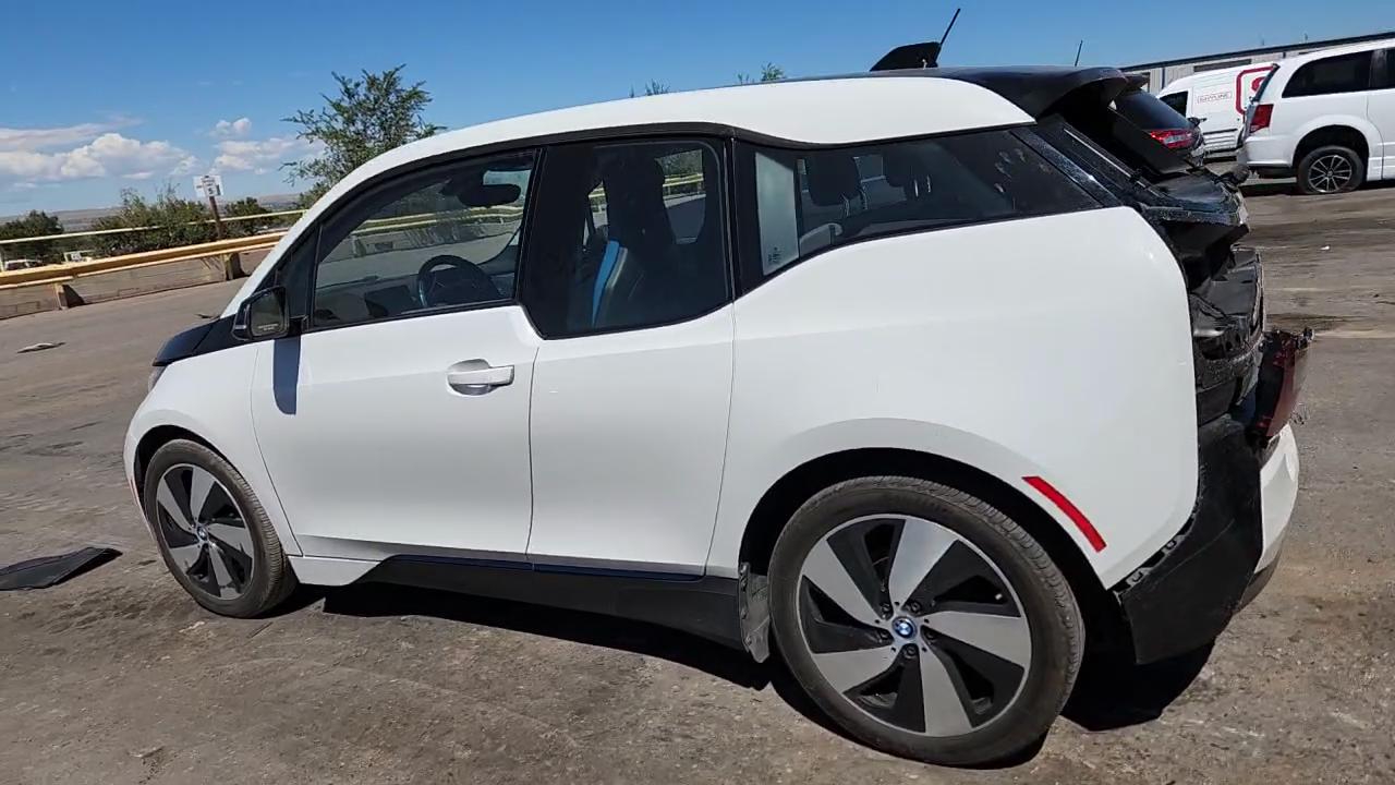 Фото: WBY1Z4C57GV507370