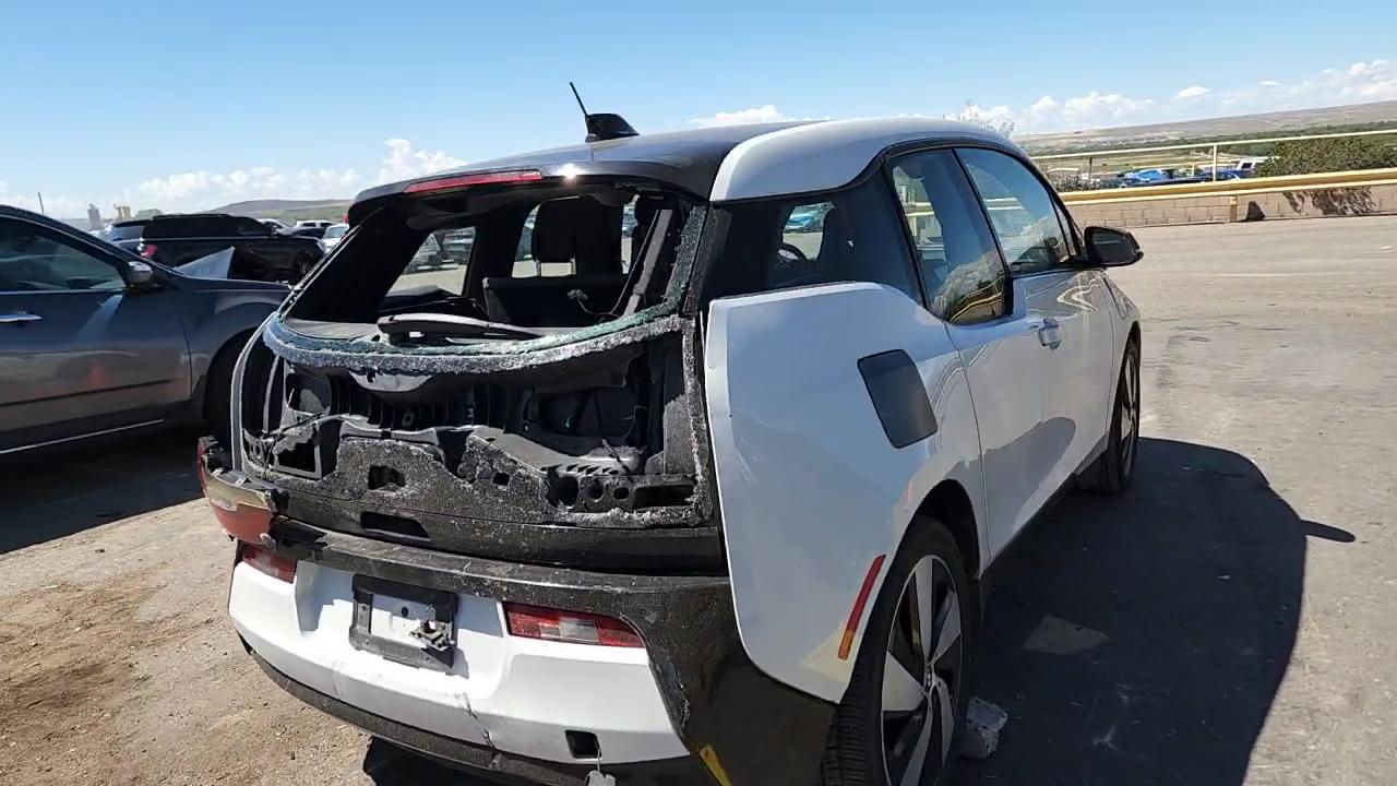 Фото: WBY1Z4C57GV507370