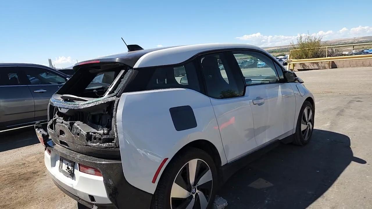 Фото: WBY1Z4C57GV507370