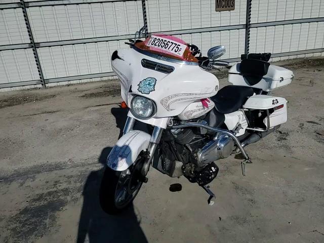 2017 Harley-Davidson Flhxs Street Glide Special VIN: 1HD1KRC12HB602906 Lot: 82056775