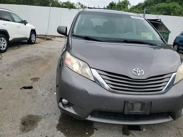 2011 Toyota Sienna Xle VIN: 5TDYK3DC3BS148985 Lot: 83823045