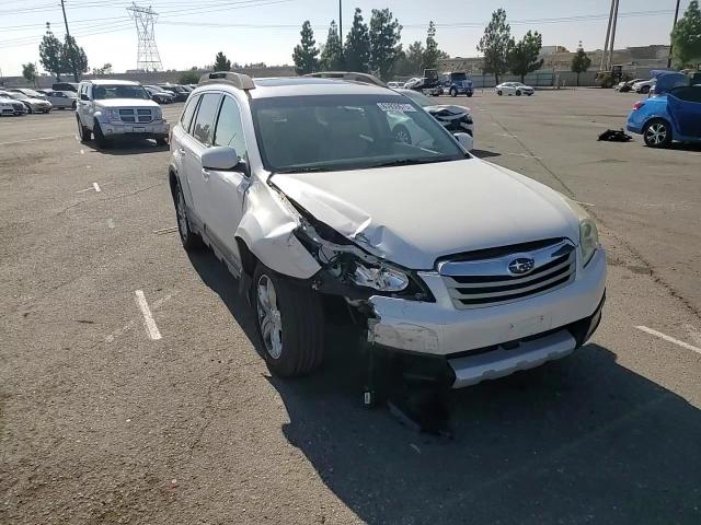 2012 Subaru Outback 2.5I Limited VIN: 4S4BRBLC7C3271104 Lot: 81930675