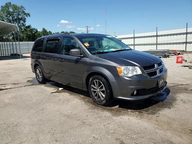 2017 Dodge Grand Caravan Sxt VIN: 2C4RDGCG3HR553935 Lot: 80549635