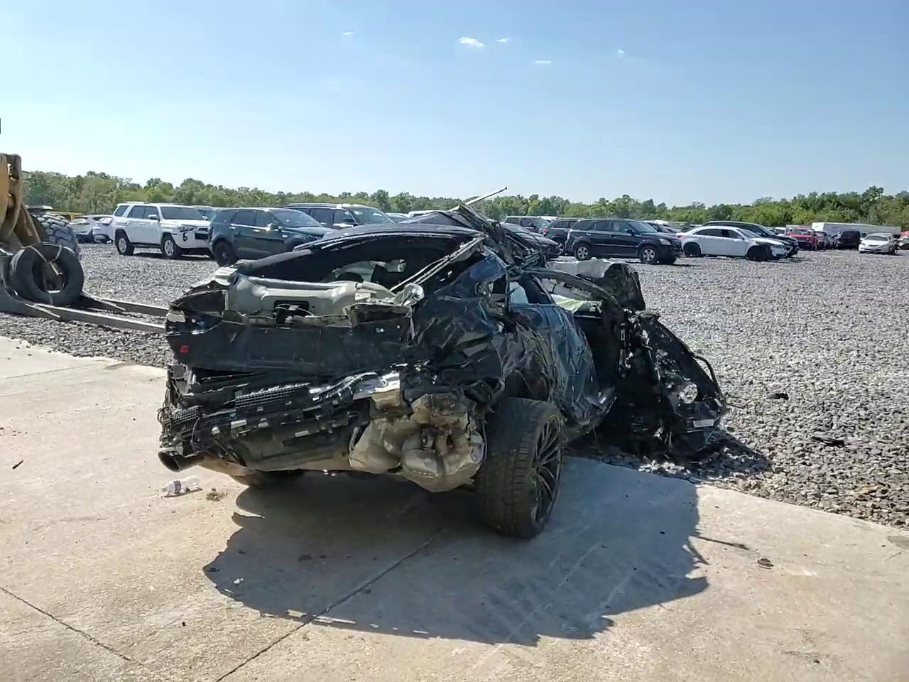 Фото: WUAAWCF54MA901012