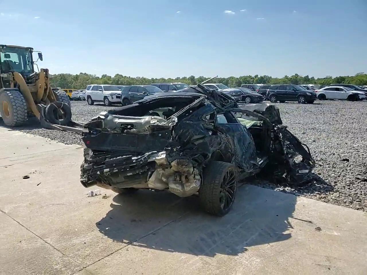 Фото: WUAAWCF54MA901012