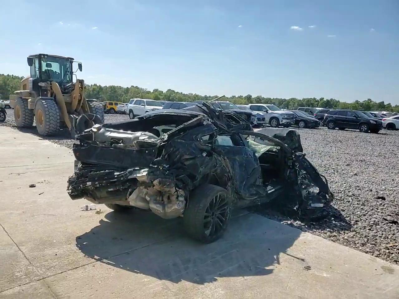 Фото: WUAAWCF54MA901012