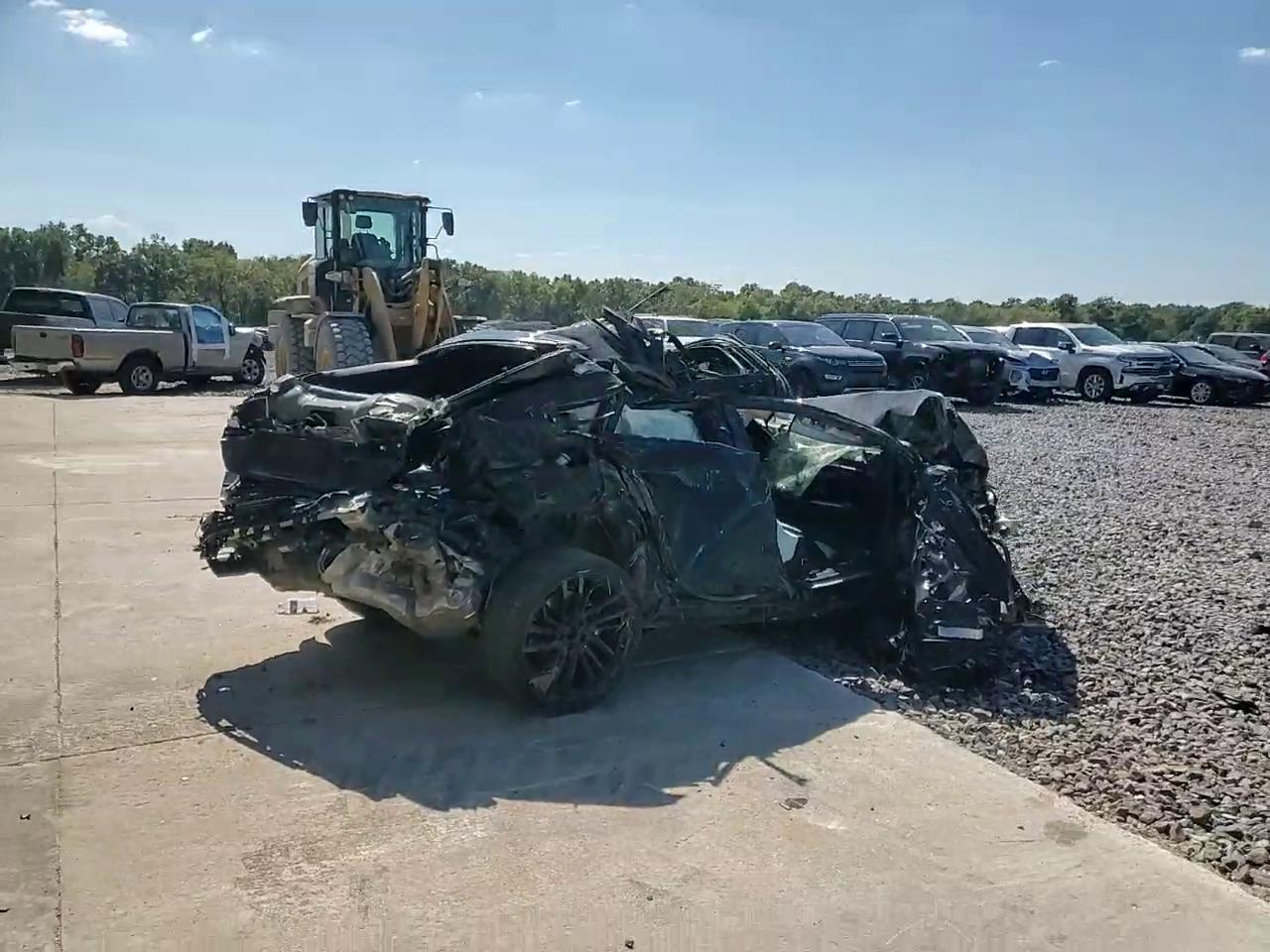 Фото: WUAAWCF54MA901012