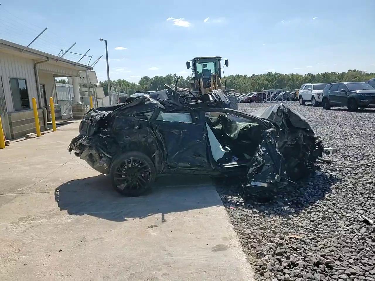 Фото: WUAAWCF54MA901012