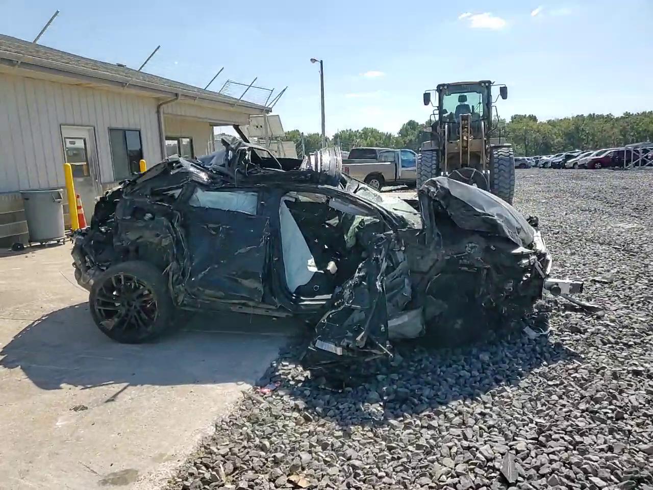 Фото: WUAAWCF54MA901012