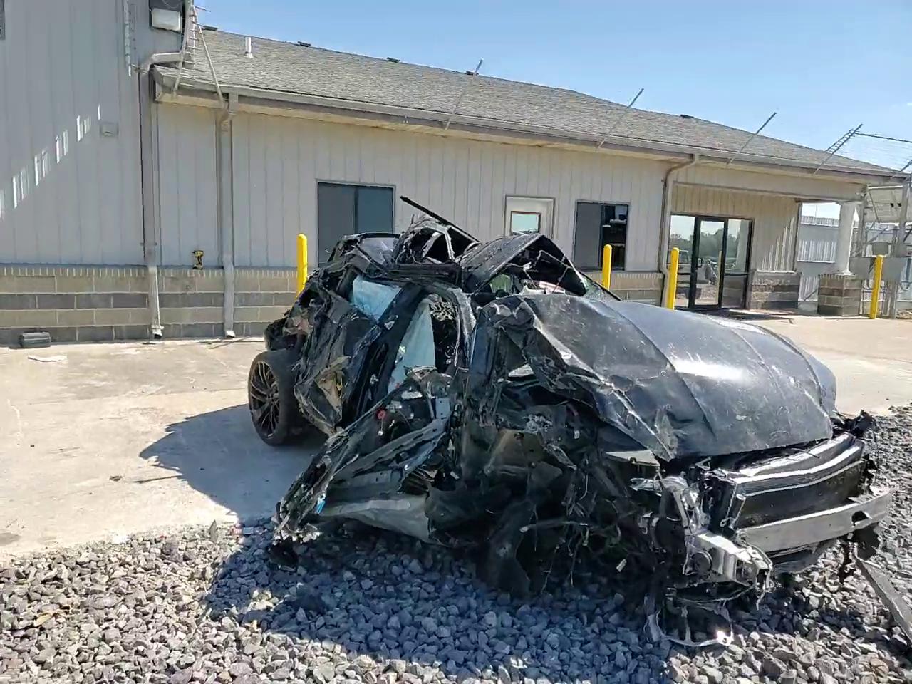 Фото: WUAAWCF54MA901012