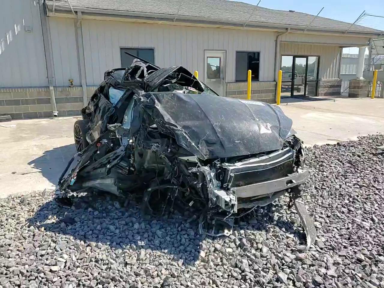 Фото: WUAAWCF54MA901012