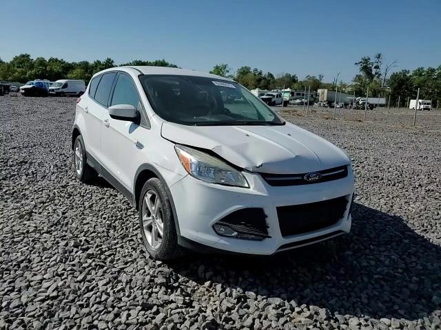 2016 Ford Escape Se VIN: 1FMCU0GX8GUA62555 Lot: 82090475