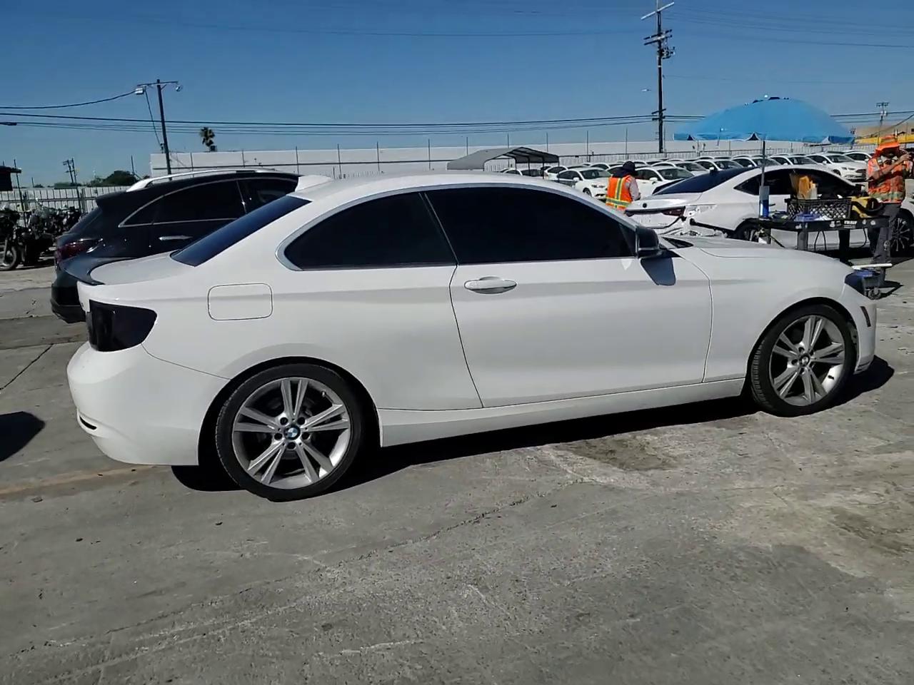 Фото: WBA1F5C56EVV99551