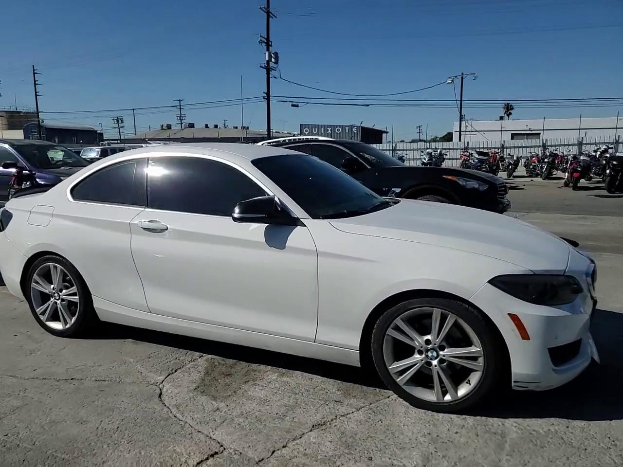 Фото: WBA1F5C56EVV99551