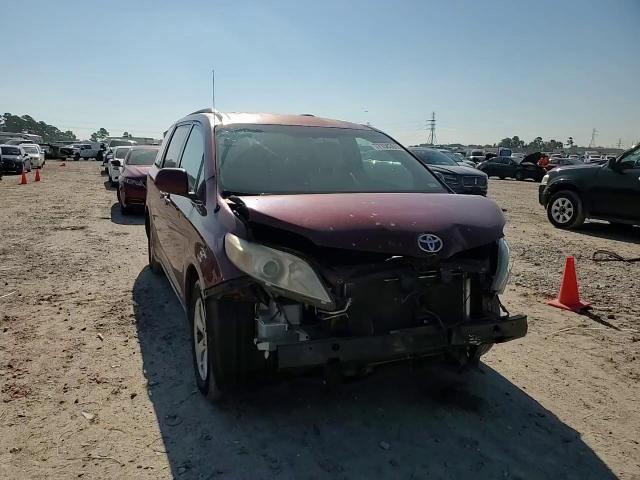 2011 Toyota Sienna Le VIN: 5TDKK3DC3BS052845 Lot: 71563055