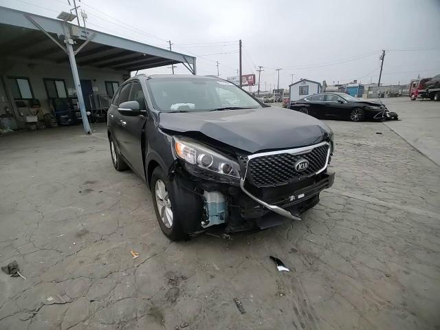 2017 Kia Sorento Lx VIN: 5XYPG4A58HG228961 Lot: 80759025