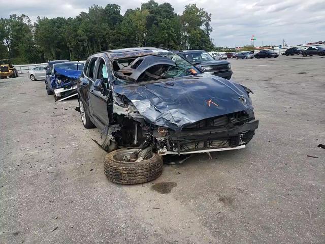 2022 Volvo Xc60 B5 Momentum VIN: YV4L12RK8N1081872 Lot: 81415115