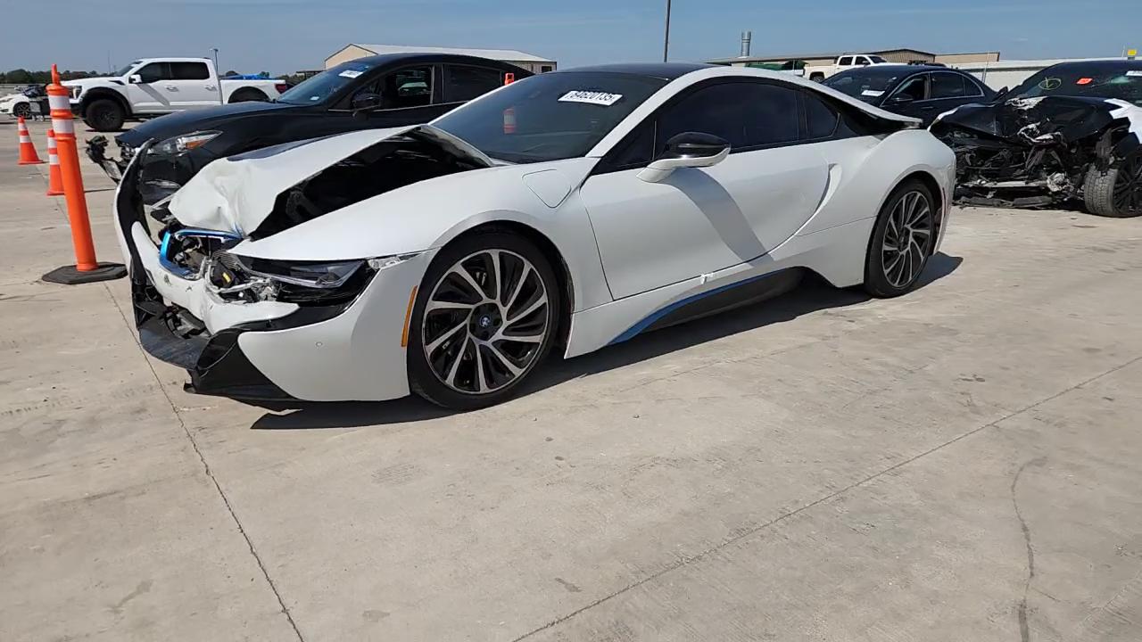 Фото: WBY2Z2C56FV391411