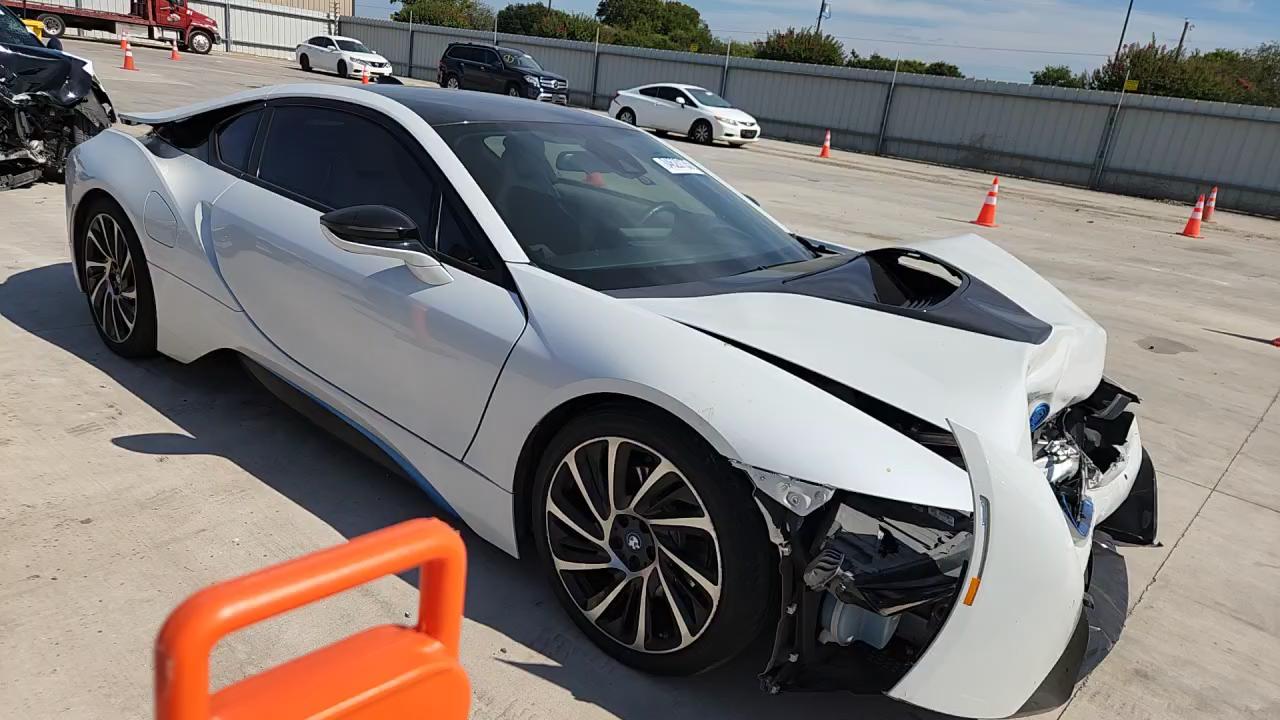 Фото: WBY2Z2C56FV391411