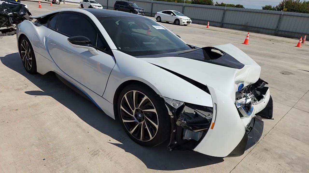 Фото: WBY2Z2C56FV391411