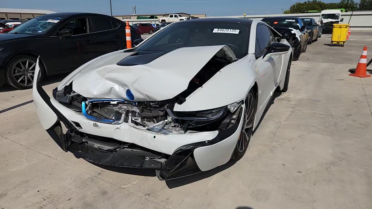 Фото: WBY2Z2C56FV391411