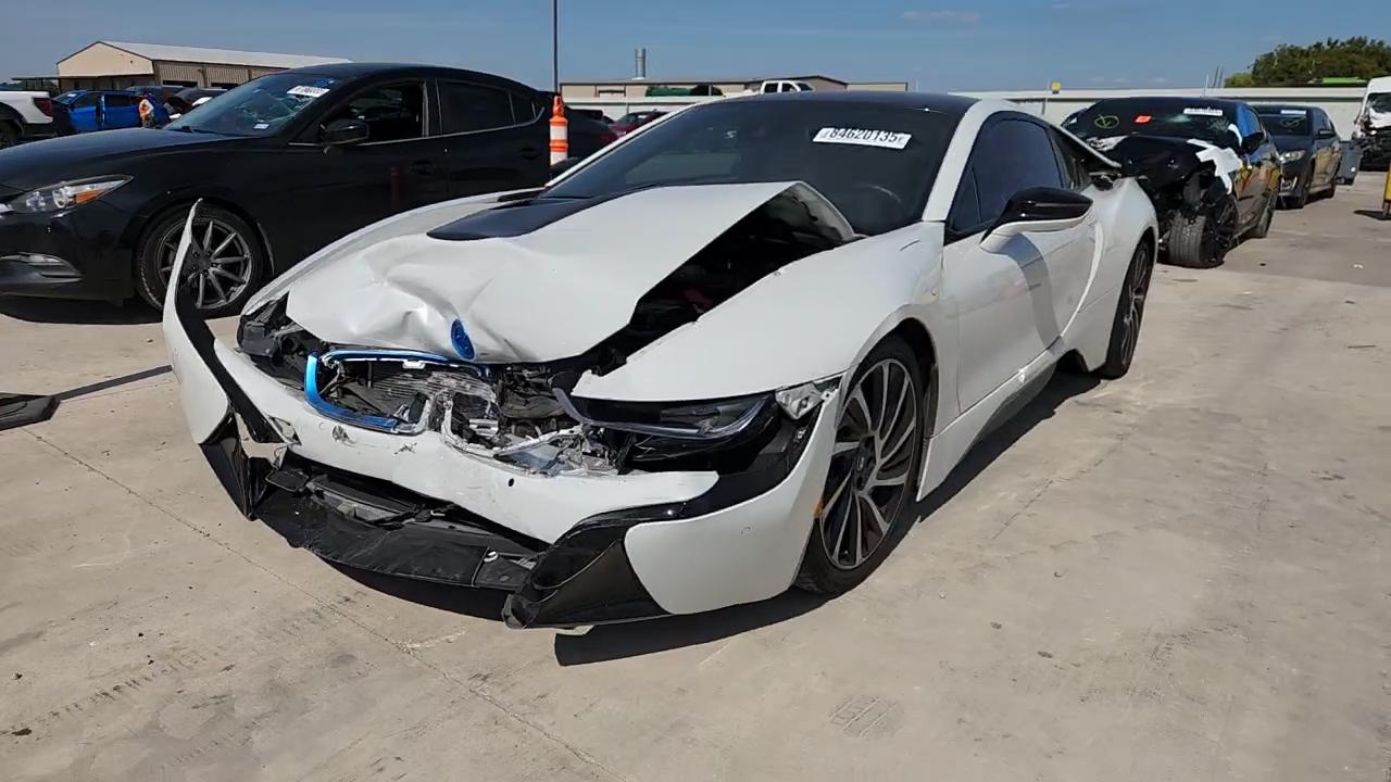 Фото: WBY2Z2C56FV391411