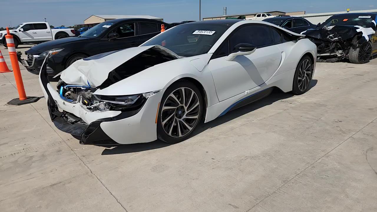 Фото: WBY2Z2C56FV391411