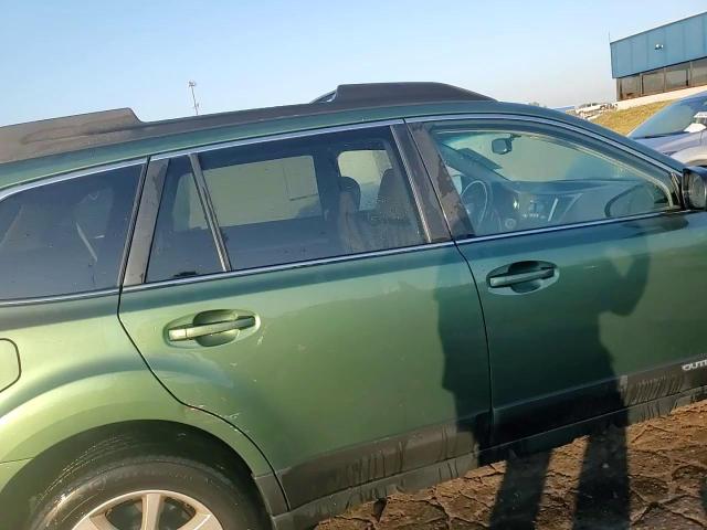 2013 Subaru Outback 2.5I Premium VIN: 4S4BRBCC8D3323597 Lot: 80056175