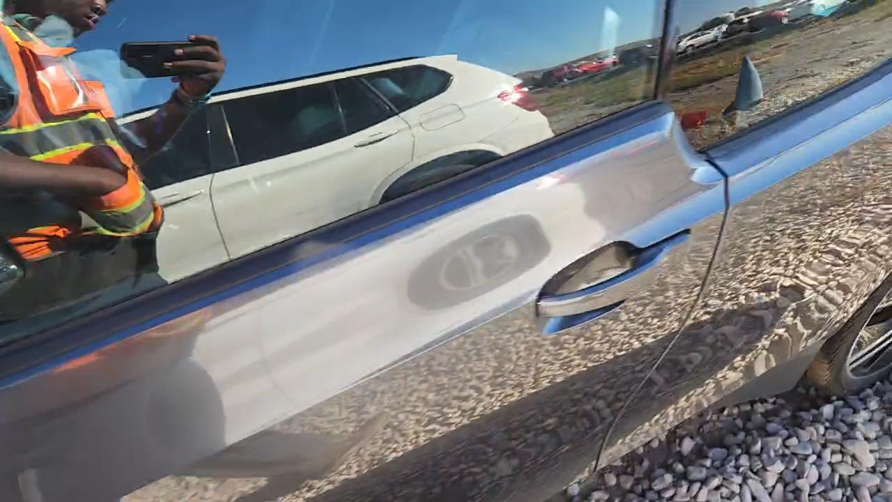 Фото: WBY1Z6C35H7A39691