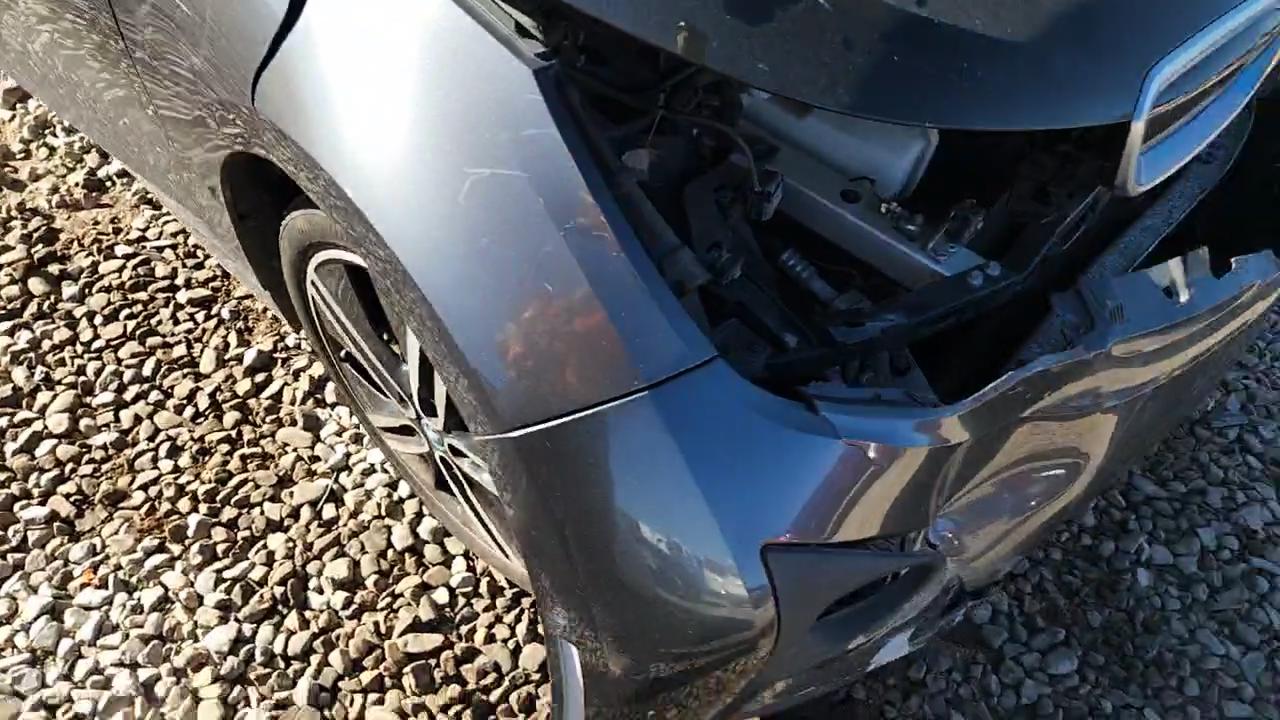 Фото: WBY1Z6C35H7A39691