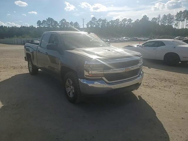2018 Chevrolet Silverado C1500 Lt VIN: 1GCRCREC8JZ194635 Lot: 83966695