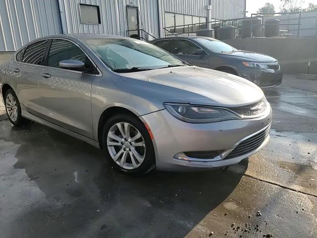 2015 Chrysler 200 Limited VIN: 1C3CCCAG2FN759718 Lot: 71882365