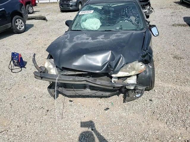 1998 Honda Civic Lx VIN: 2HGEJ6572WH523666 Lot: 80481625