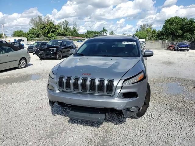 2016 Jeep Cherokee Latitude VIN: 1C4PJLCB3GW324075 Lot: 84722355