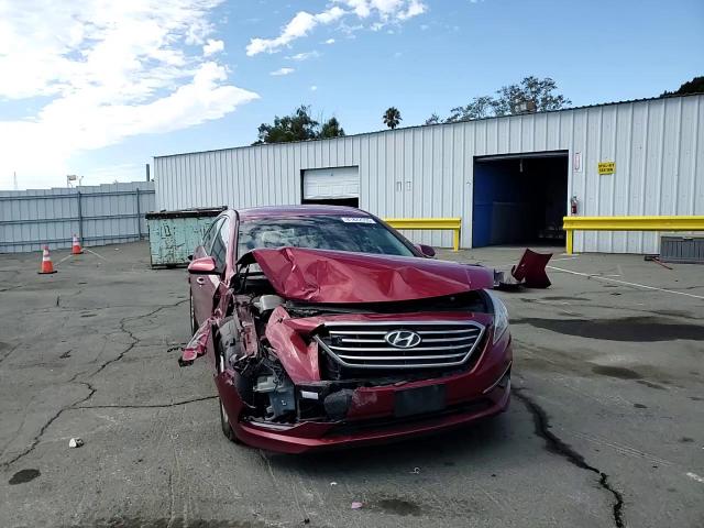 2016 Hyundai Sonata Se VIN: 5NPE24AF2GH365464 Lot: 81822055