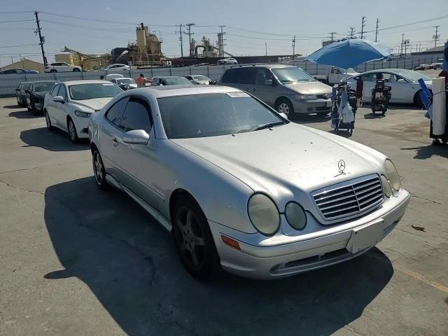 2002 Mercedes-Benz Clk 430 VIN: WDBLJ70G72F193584 Lot: 82001255
