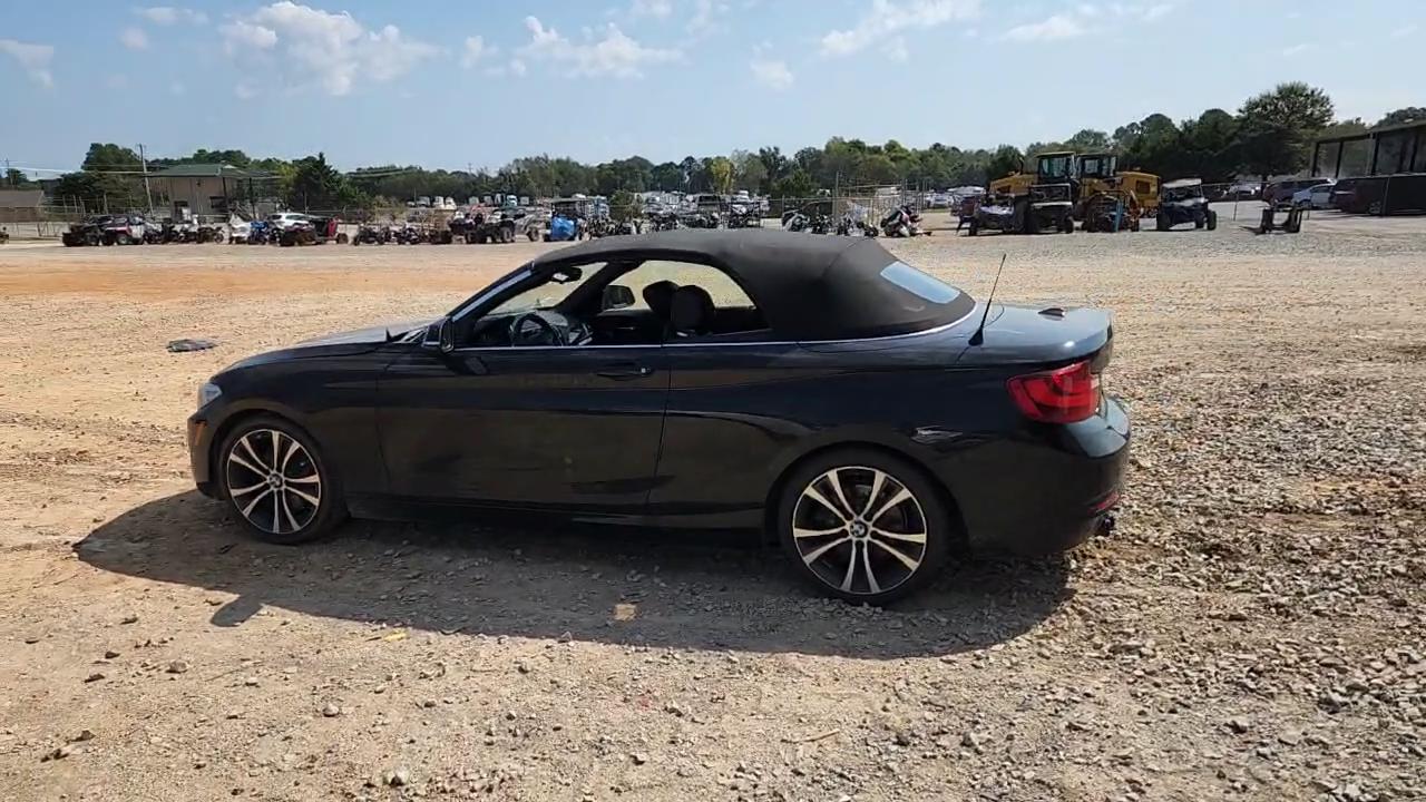 Фото: WBA1K5C57FV473762