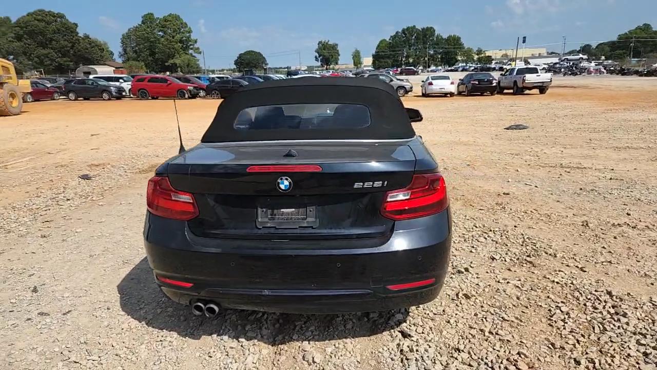 Фото: WBA1K5C57FV473762