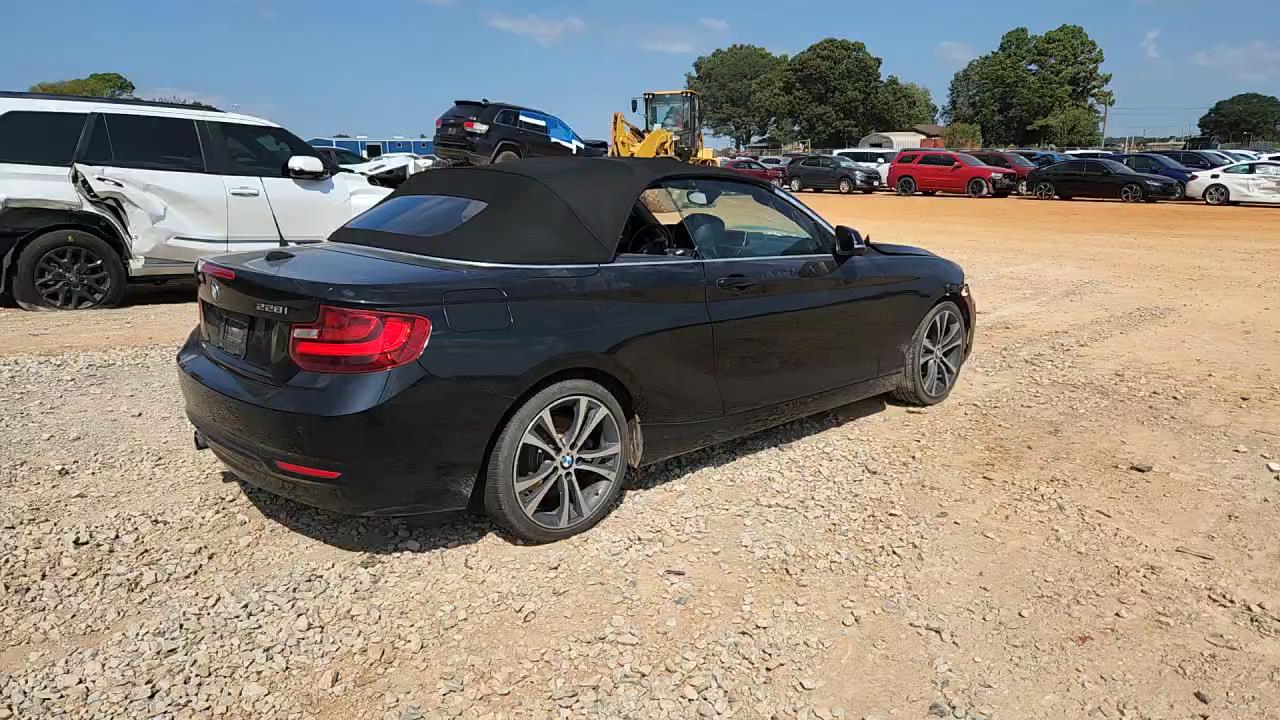 Фото: WBA1K5C57FV473762