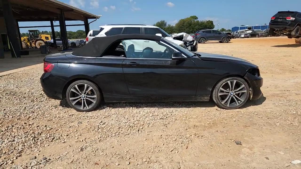 Фото: WBA1K5C57FV473762