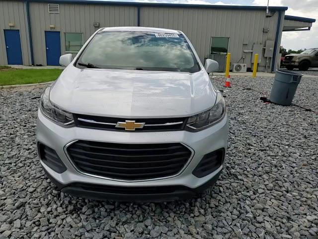 2017 Chevrolet Trax Ls VIN: KL7CJKSB9HB072607 Lot: 80259455