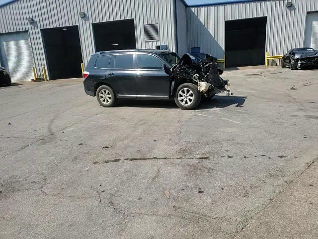 2013 Toyota Highlander Base VIN: 5TDZK3EH7DS129812 Lot: 80949055