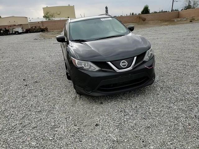 2018 Nissan Rogue Sport S VIN: JN1BJ1CP7JW193088 Lot: 81894475