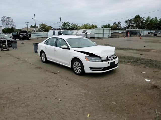 2013 Volkswagen Passat S VIN: 1VWAP7A33DC148632 Lot: 81716685