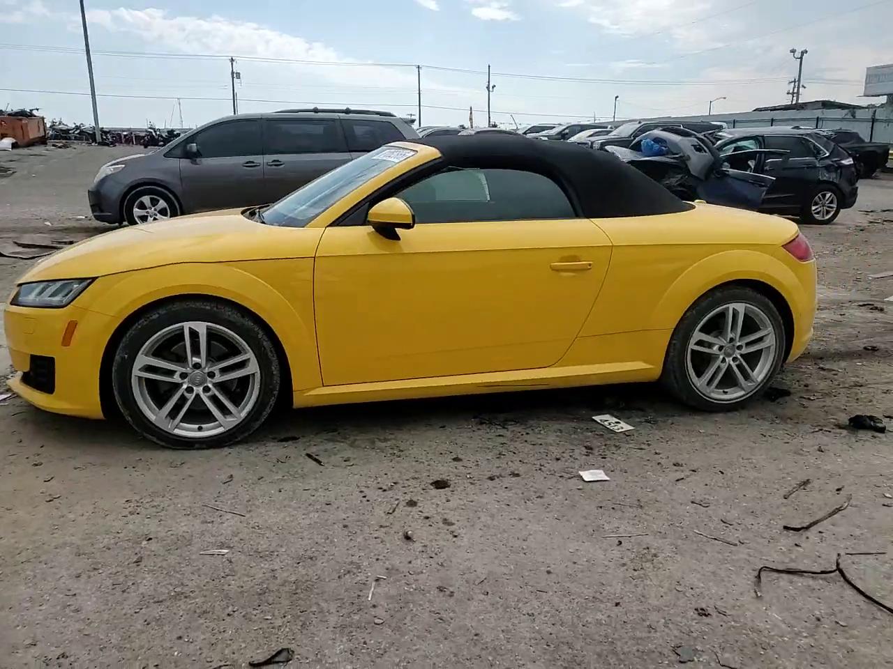 Фото: TRUT5CFV1H1013449