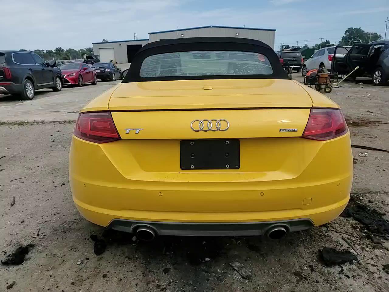 Фото: TRUT5CFV1H1013449